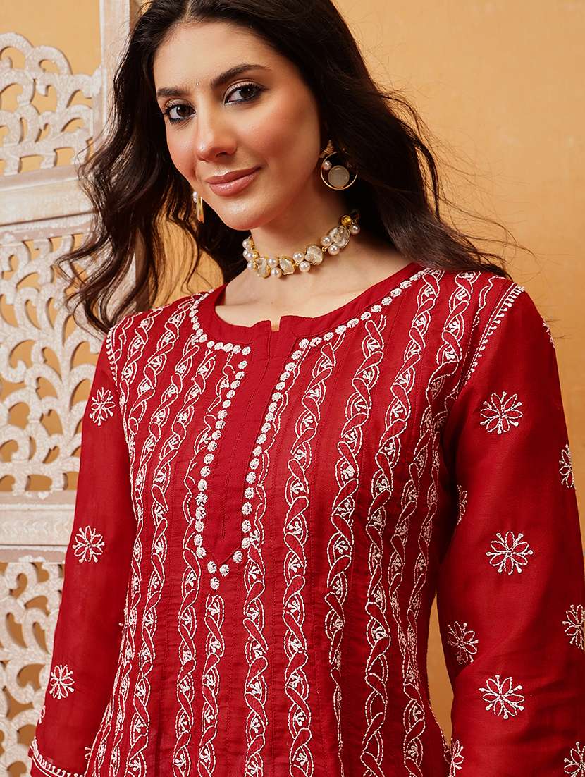 women chikankari three quarter sleeve anarkali kurta - 21932027 -  Standard Image - 2