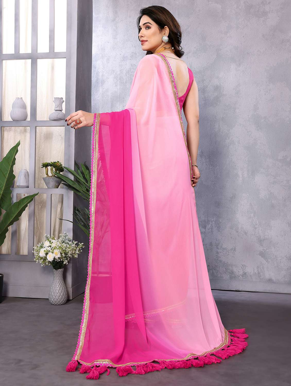 women pink ombre printed saree with blouse - 21932446 - Standard Image - 2