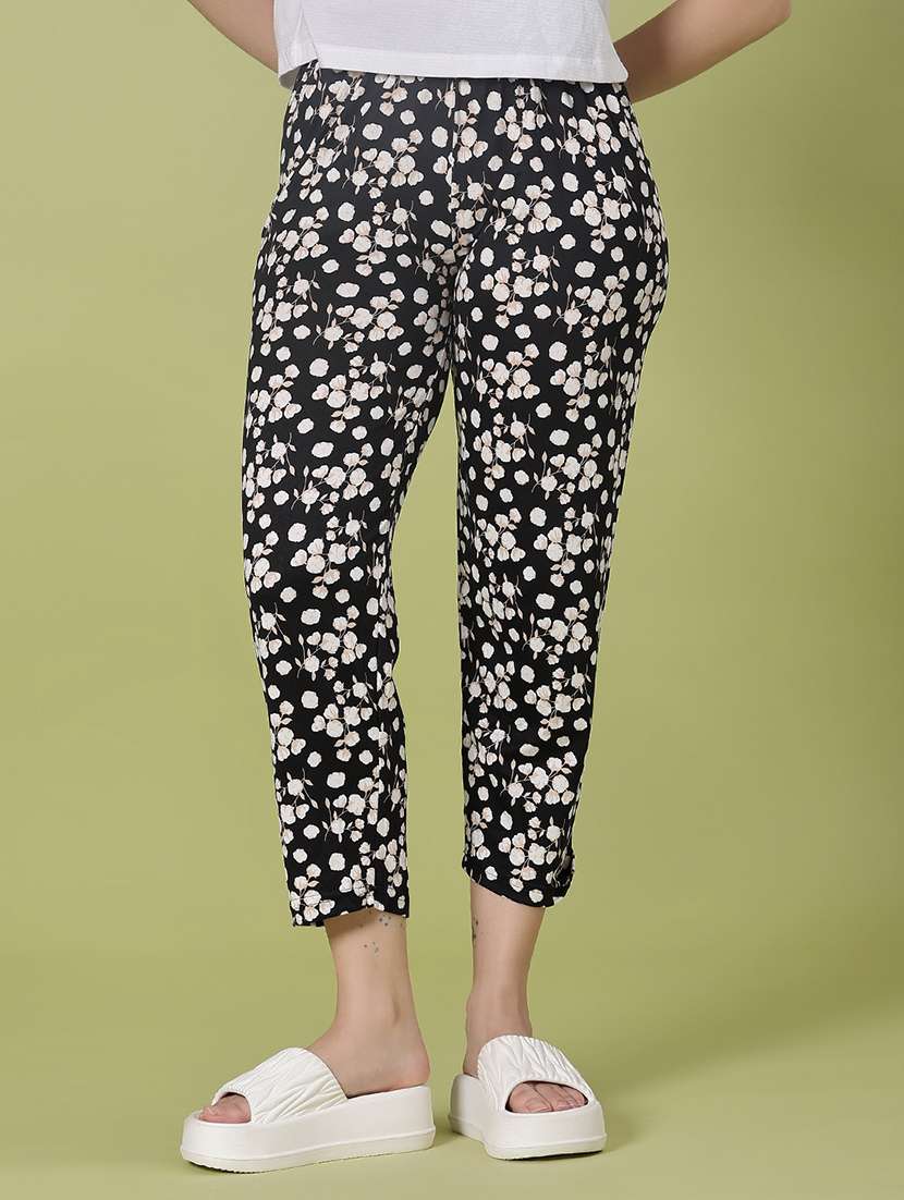 women printed mid rise capri - 21932662 -  Standard Image - 2