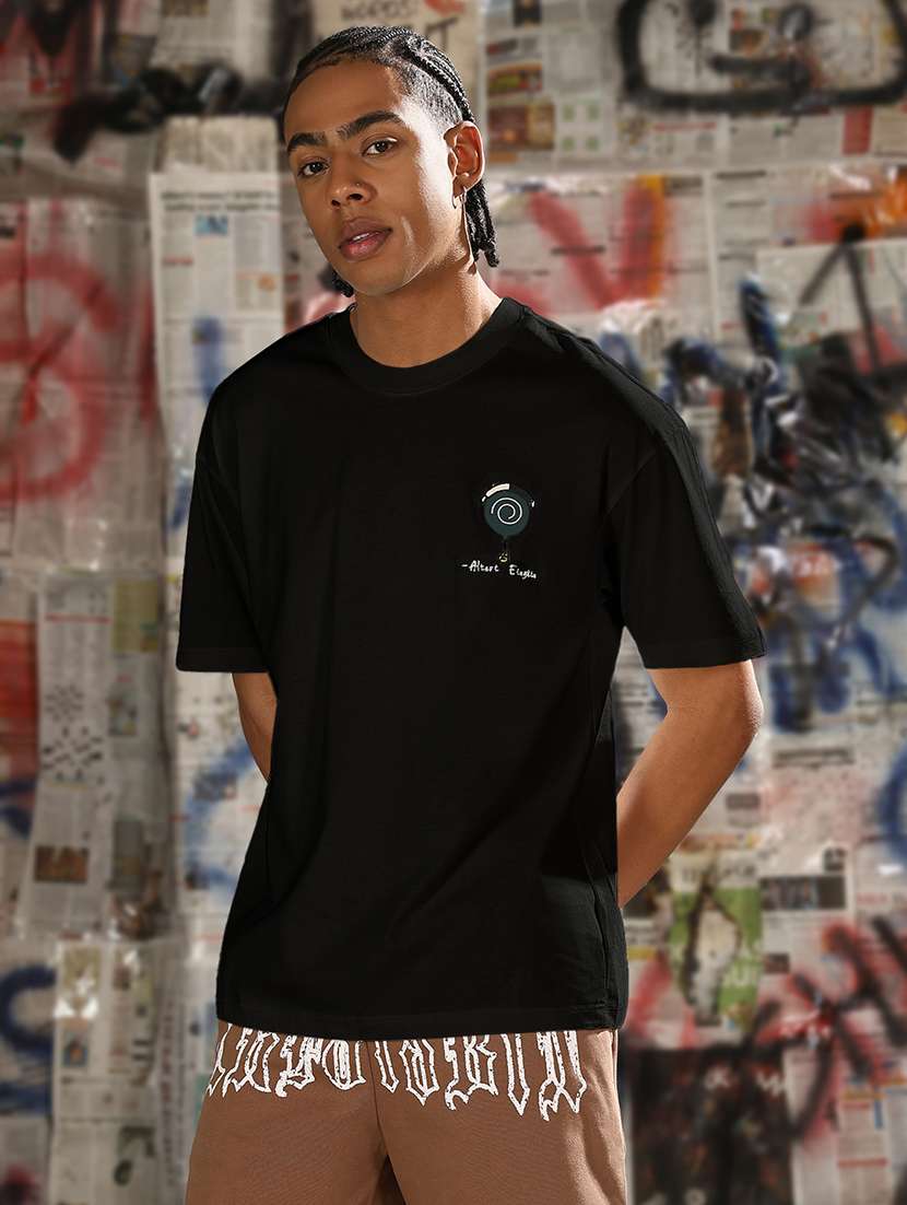 men printed short sleeves loose fit t-shirt - 21933641 -  Standard Image - 2