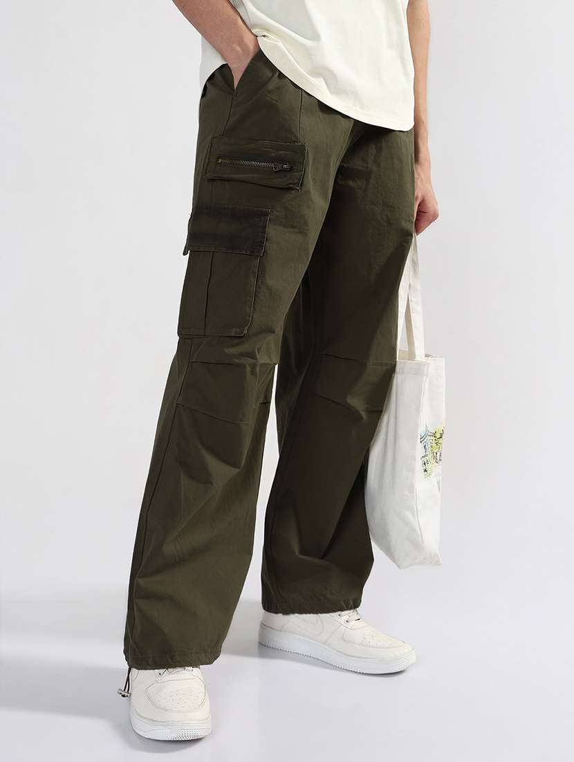 men olive solid mid rise loose fit cargo