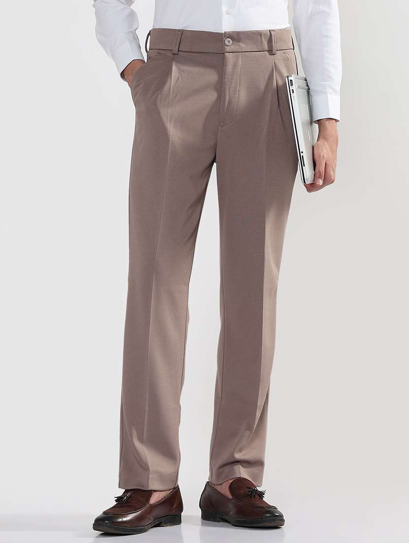 men brown solid low rise pleated formal trouser