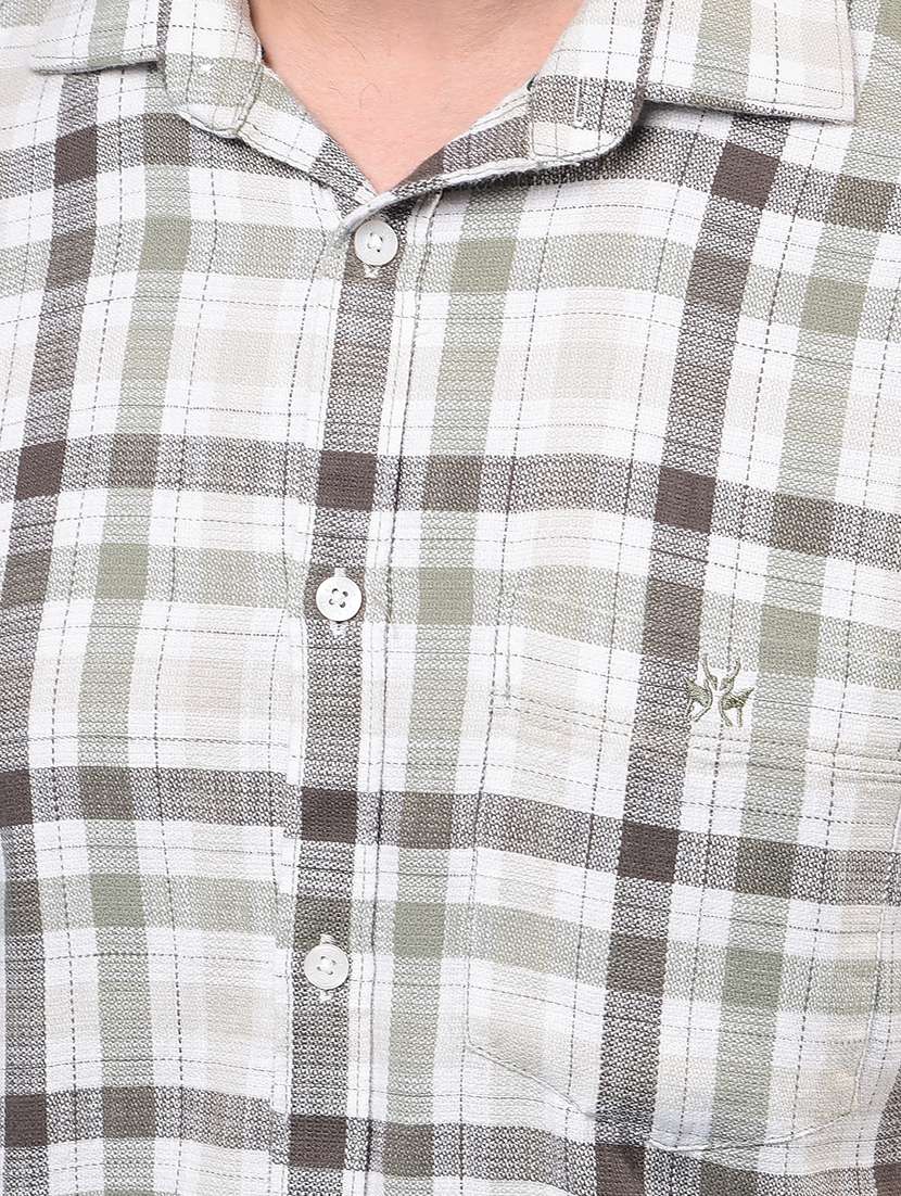 men checkered short sleeve slim fit casual shirt - 21933847 -  Standard Image - 2