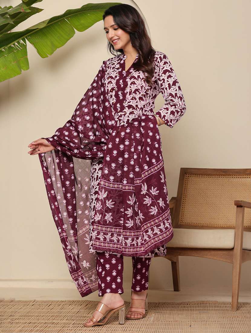 women three quarter sleeve kurta pant with dupatta set
