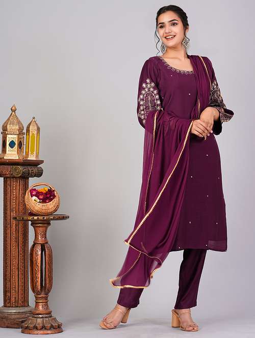 women three quarter sleeve kurta pant with dupatta set