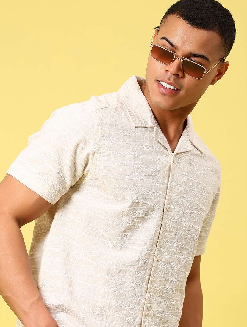 men self design short sleeve casual fit casual shirt