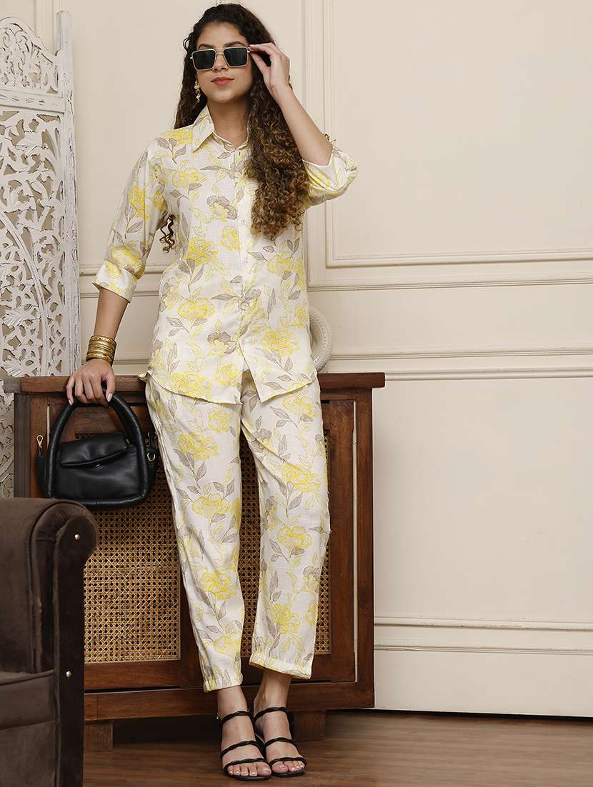 women floral printed shirt and trouser co-ord set
