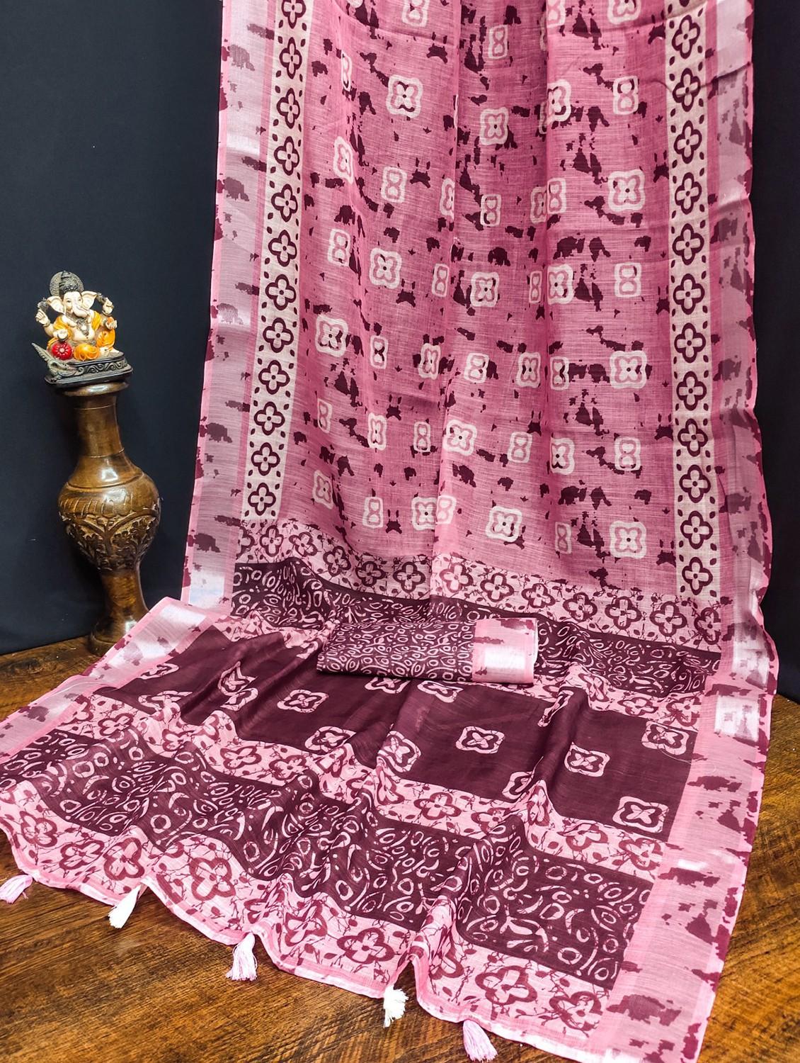 women printed casual wear saree with blouse - 21934996 - Standard Image - 2