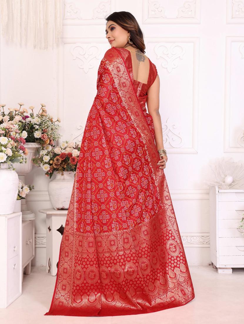 women bandhani bordered saree with blouse - 21935054 - Standard Image - 2