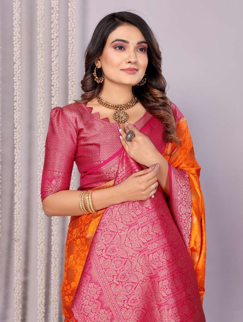 women self design bordered saree with blouse - 21935061 -  Standard Image - 2