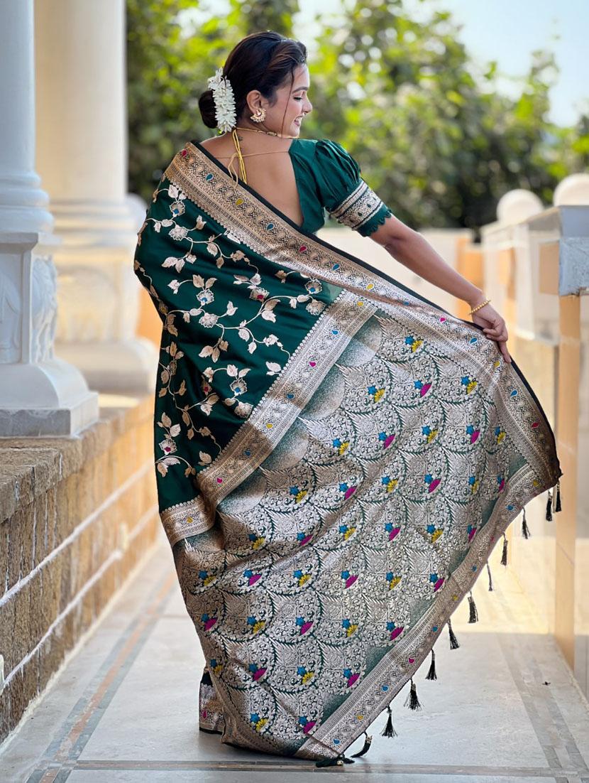 women self design banarasi saree with blouse - 21935102 - Standard Image - 2