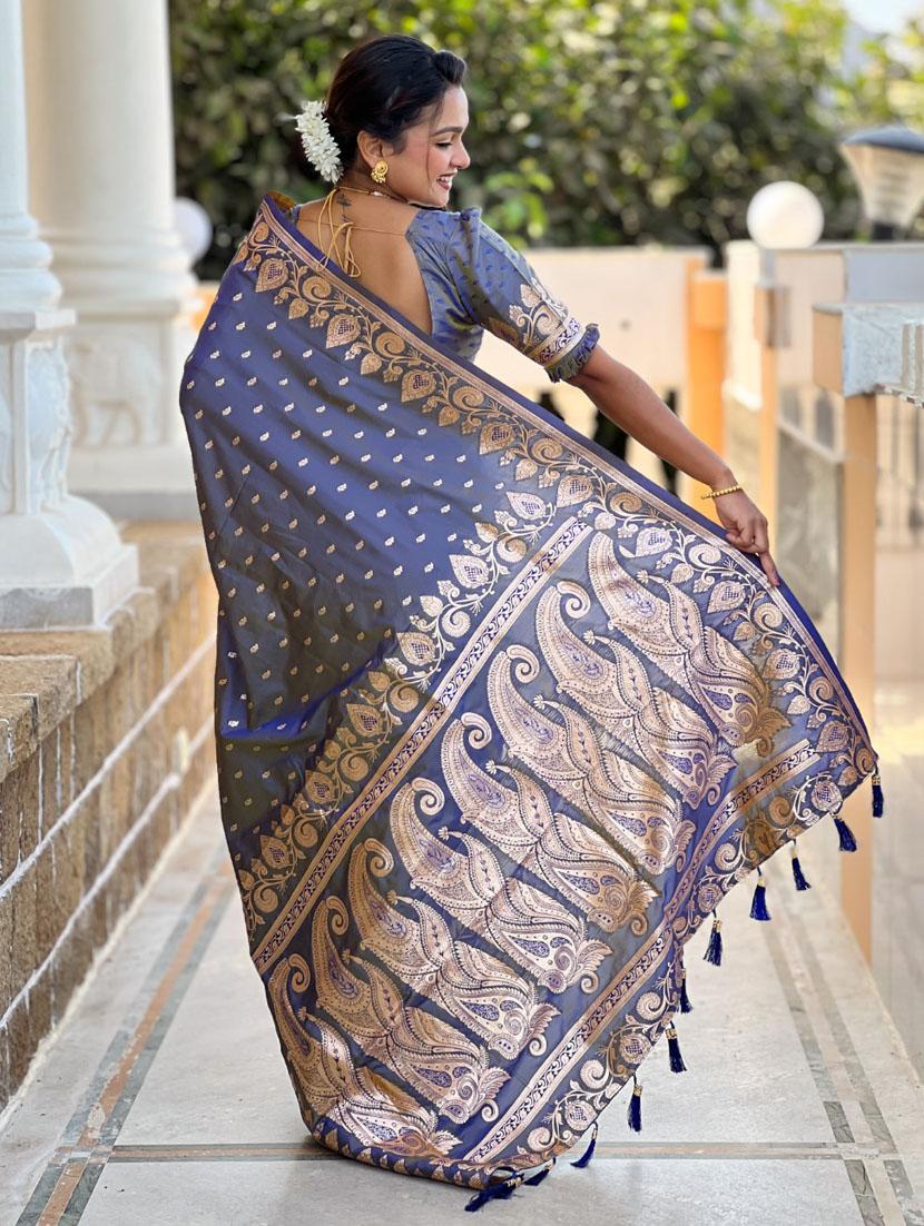 women self design banarasi saree with blouse - 21935123 - Standard Image - 2