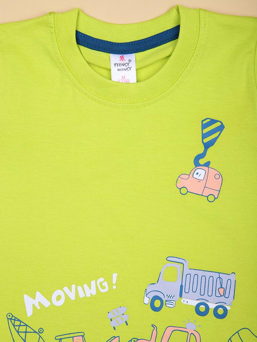 boys printed t-shirt & shorts twin set - 21935474 - Standard Image - 2