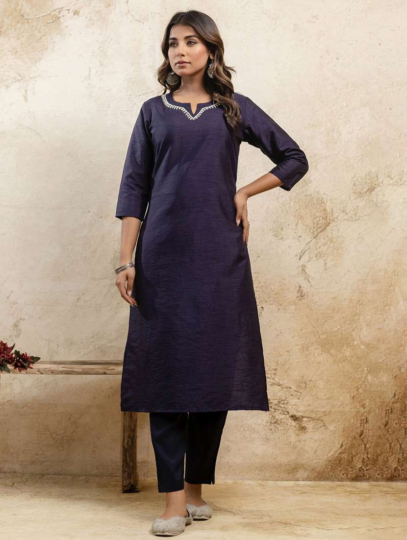 women three quarter sleeve straight kurta