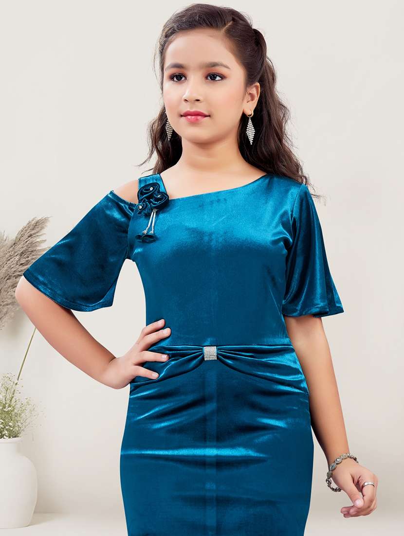 girls solid asymmetric neck bodycon dress - 21935922 -  Standard Image - 2