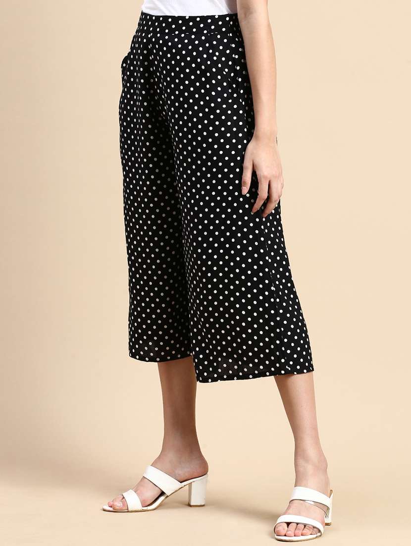 women polka doted mid rise culottes - 21935949 -  Standard Image - 2