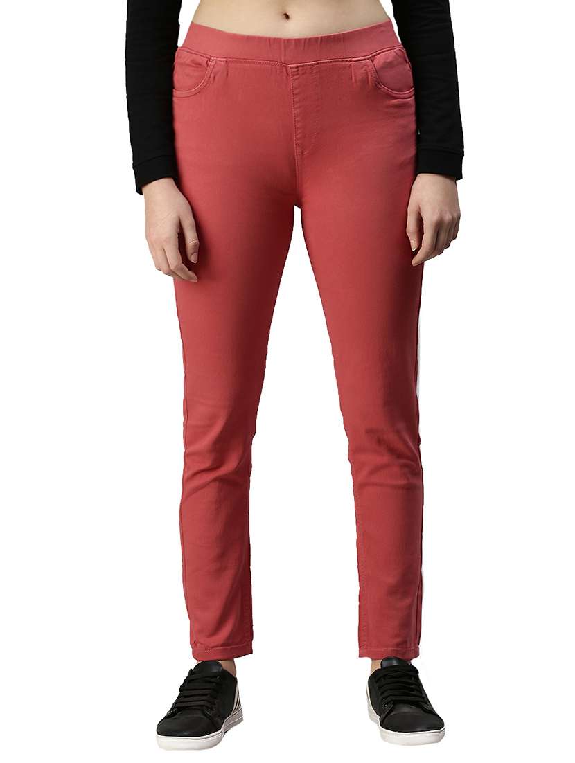 women solid mid rise slim fit jegging - 21935952 - Zoom Image - 0