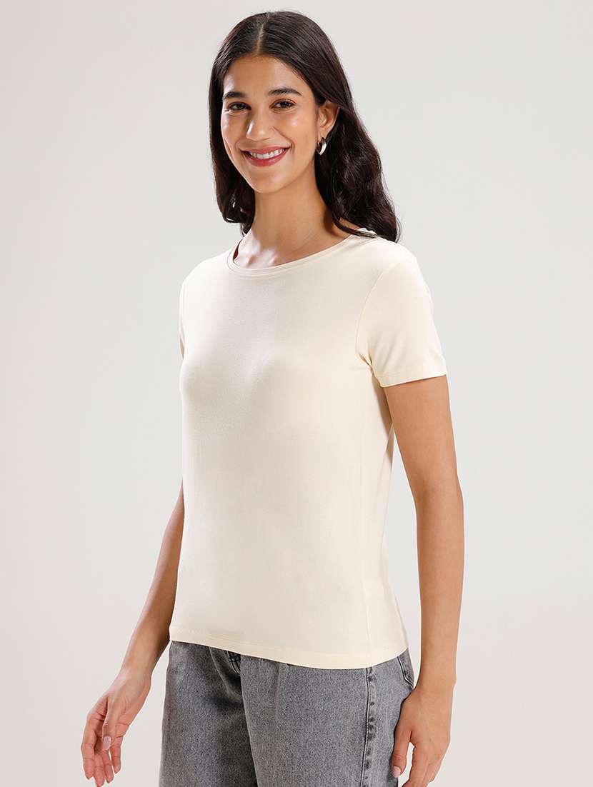 women solid short sleeve regular fit t-shirt - 21936009 -  Standard Image - 2