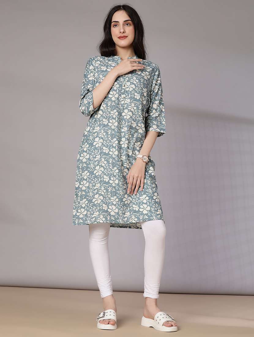 women floral printed three quarter sleeve straight kurta