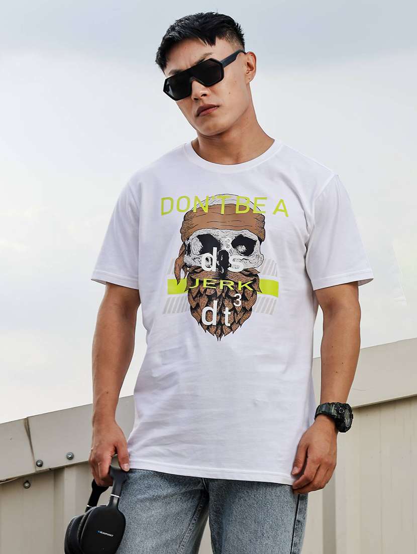 men front print round neck regular fit t-shirt