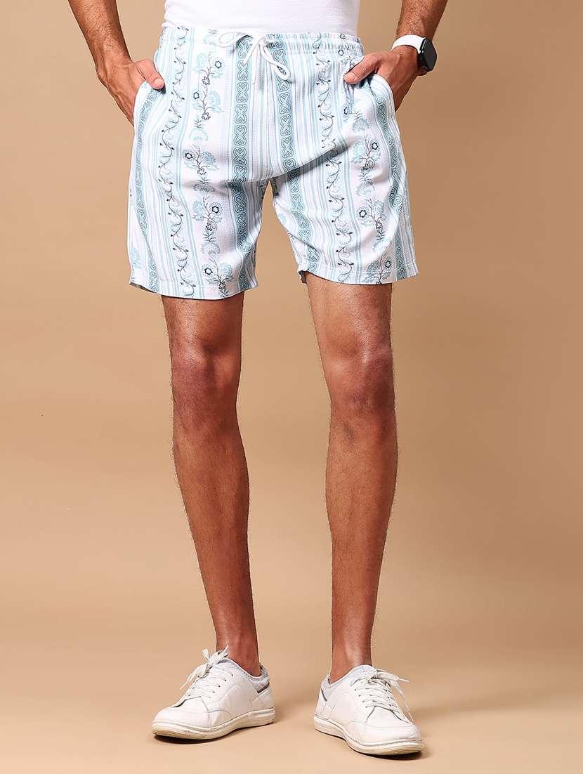 men light blue printed mid rise shorts