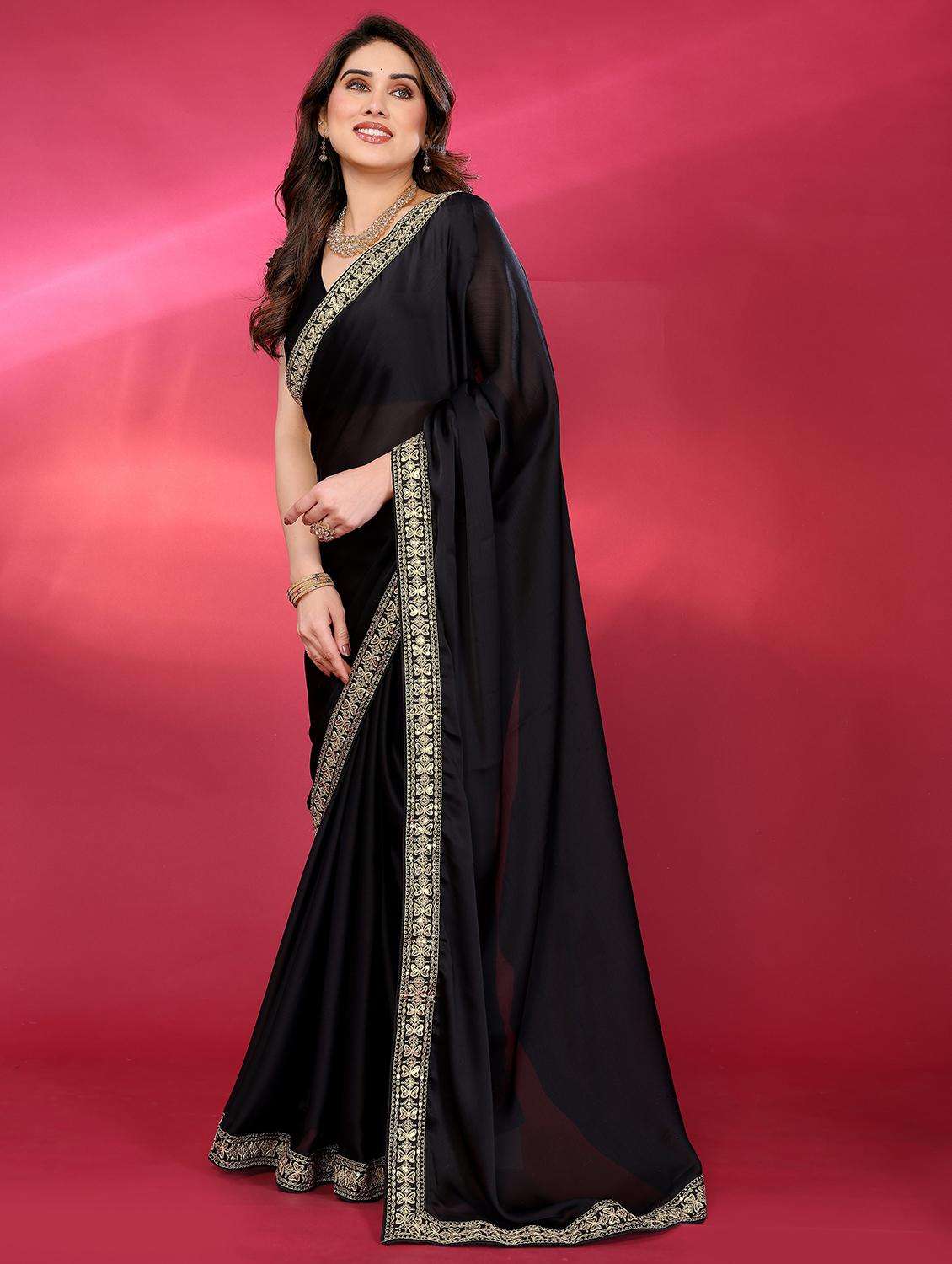 women solid with bordered saree with blouse - 21938448 -  Standard Image - 2