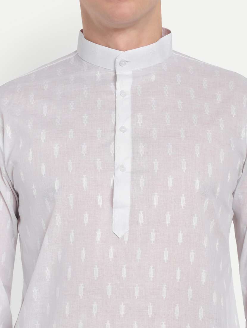 men self design mandarin neck long kurta - 21939326 - Standard Image - 2