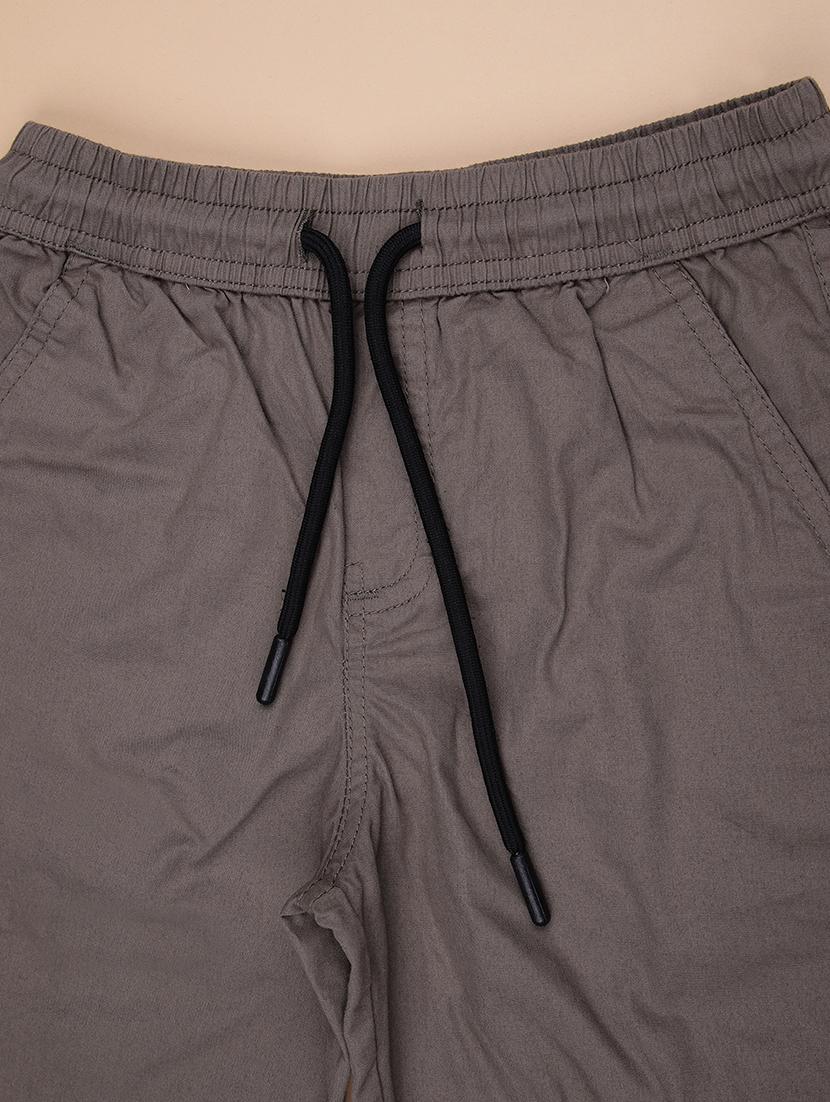 boys solid mid rise regular fit shorts - 21939683 - Standard Image - 2
