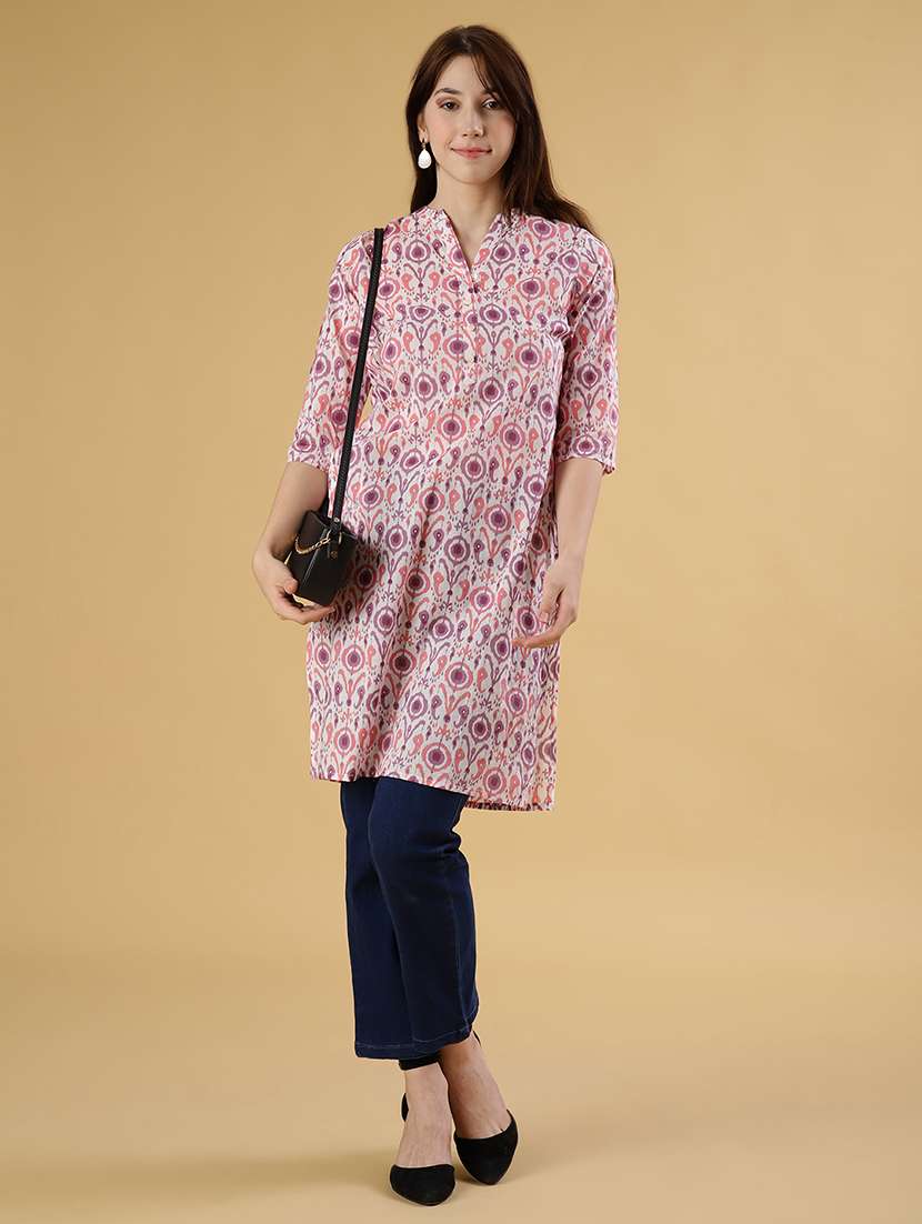 women printed three quarter sleeve straight kurta