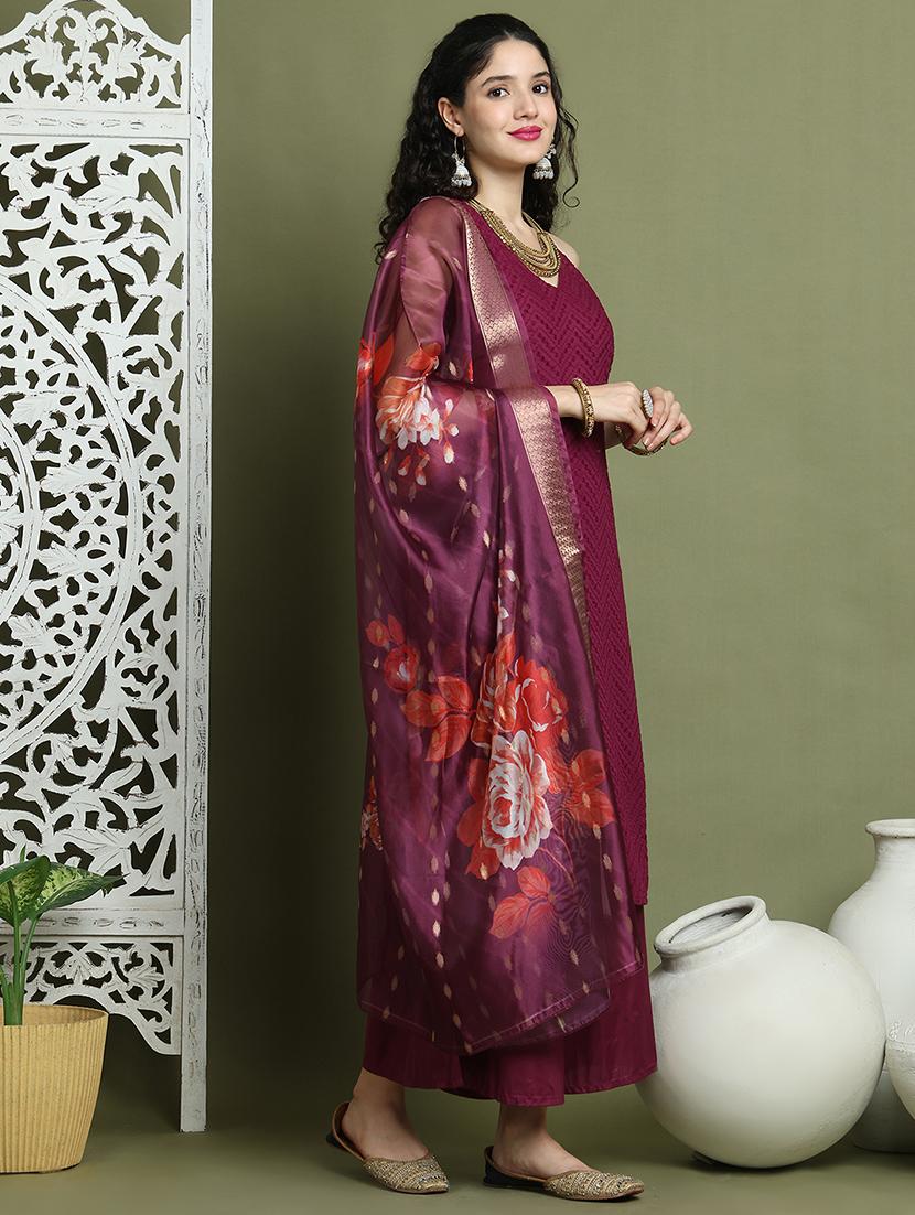 women embroidered sleeveless kurta palazzo with dupatta set - 21940072 -  Zoom Image - 0
