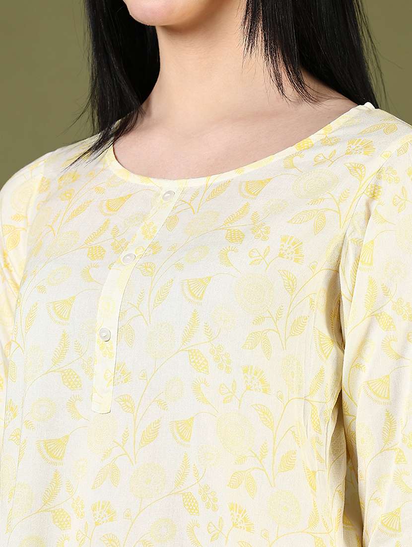 women three quarter sleeve straight kurti - 21940167 - Standard Image - 2