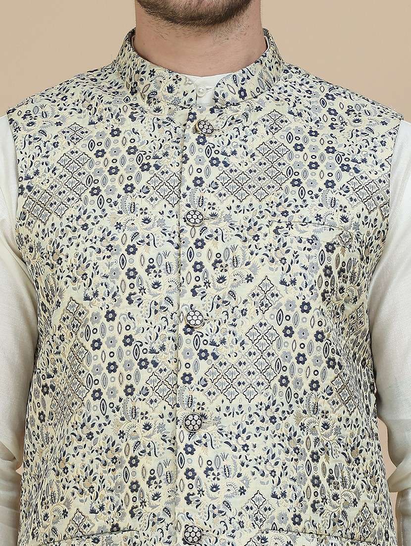 men mandarin neck kurta pyjama with jacket ethnic wear set - 21940191 -  Standard Image - 2