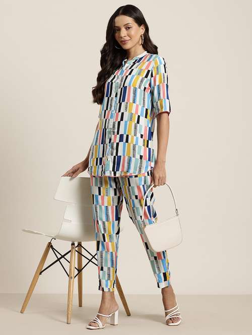 women geometric printed elbow sleeve ethnic co-ord set - 21940260 -  Standard Image - 0