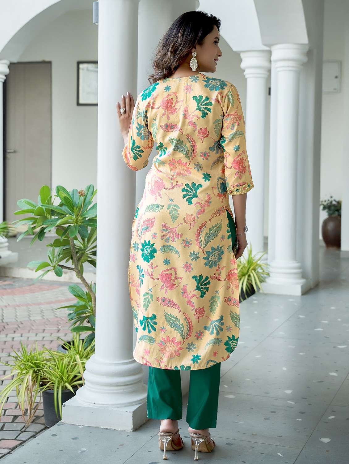 women three quarter sleeve kurta pant set - 21940405 - Standard Image - 2