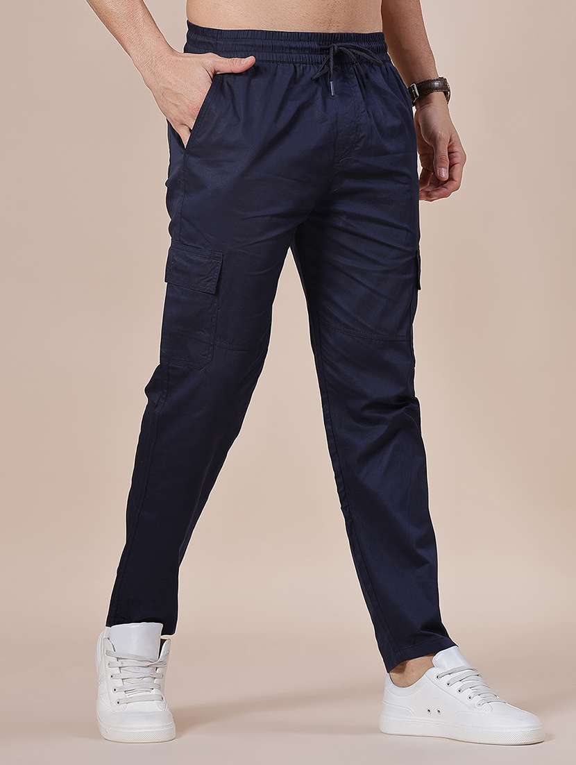 men solid mid rise regular fit cargo - 21940602 -  Standard Image - 2