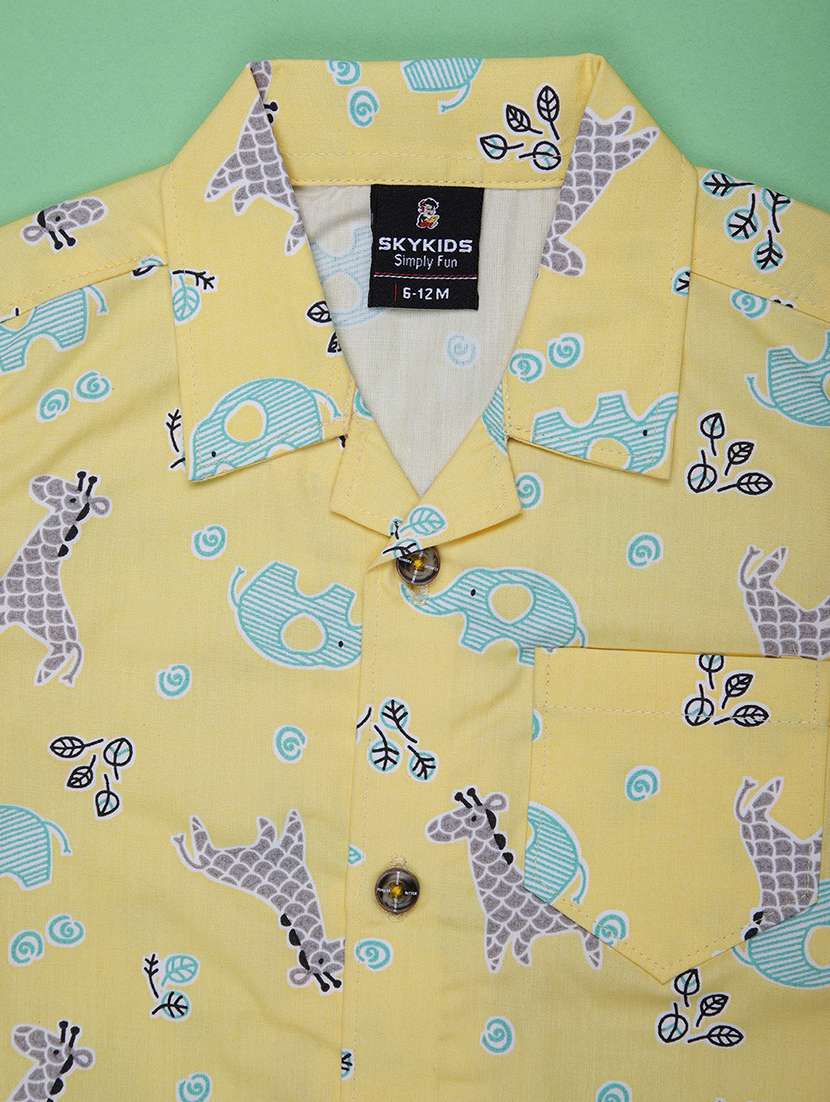 boys printed short sleeve regular fit t-shirt - 21940680 -  Standard Image - 2