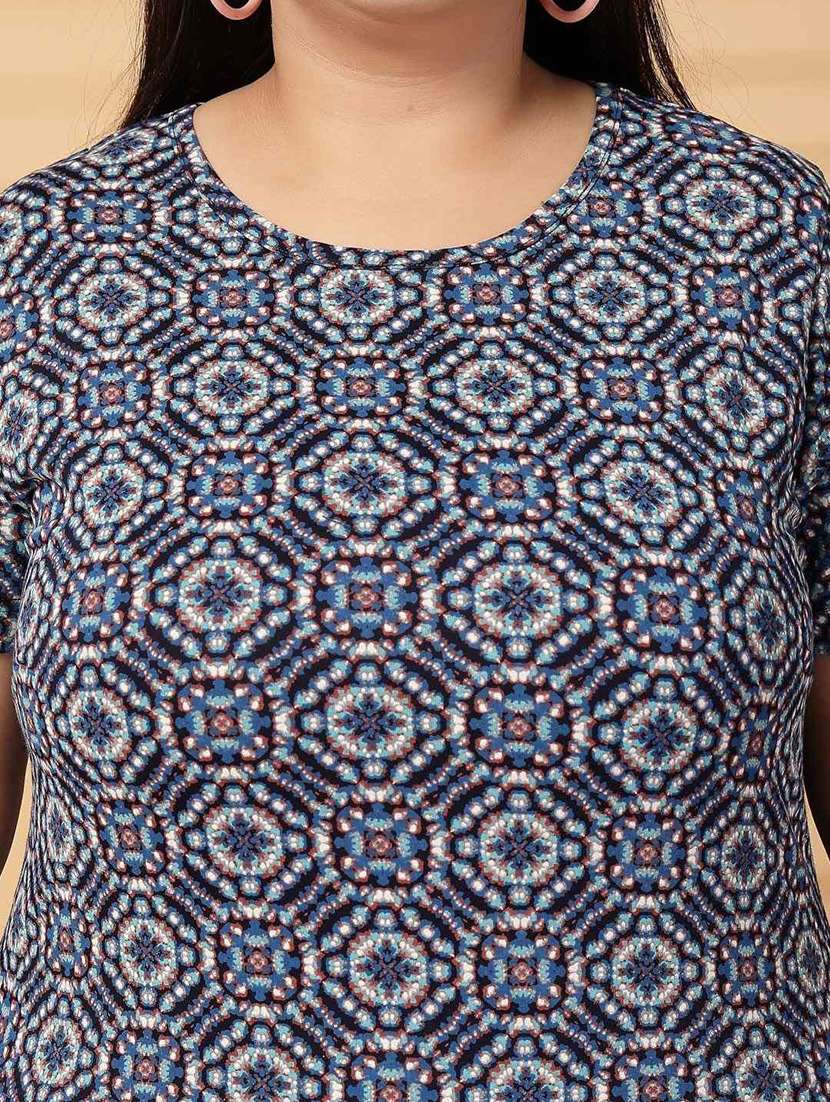 women plus size printed short sleeve t-shirt - 21940825 -  Standard Image - 2