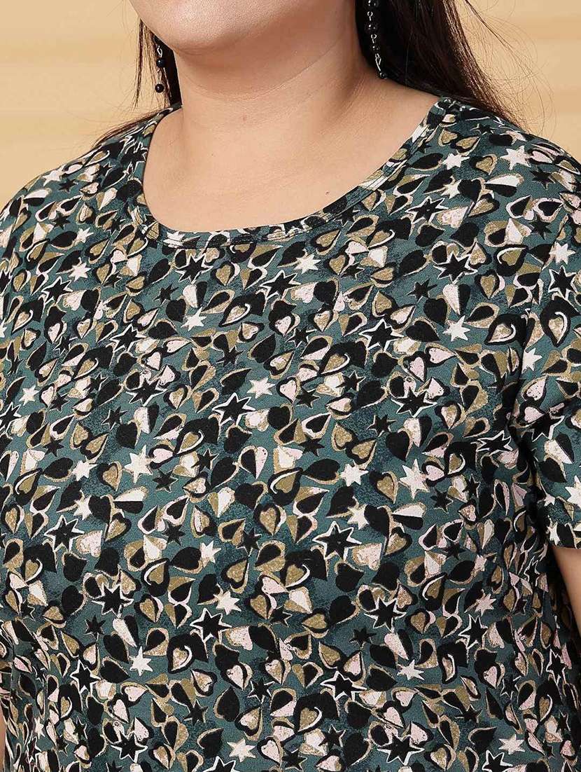women plus size printed short sleeve t-shirt - 21940835 -  Standard Image - 2