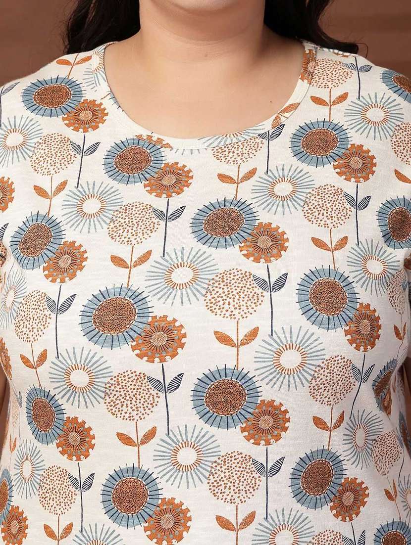 women plus size printed short sleeve t-shirt - 21940839 -  Standard Image - 2