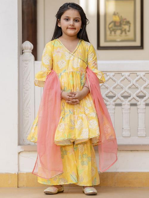 women yellow printed kurta sharara with dupatta set - 21940998 - Standard Image - 0