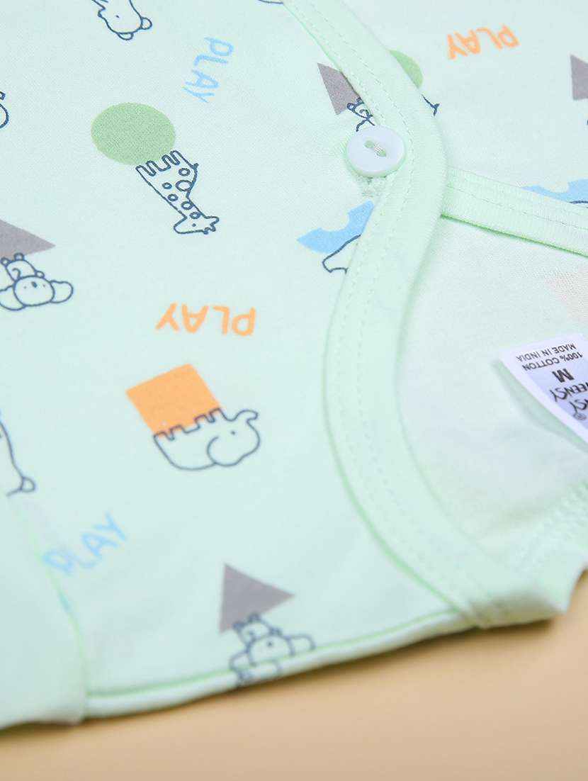 boys printed t-shirt & shorts twin set - 21941275 - Standard Image - 2