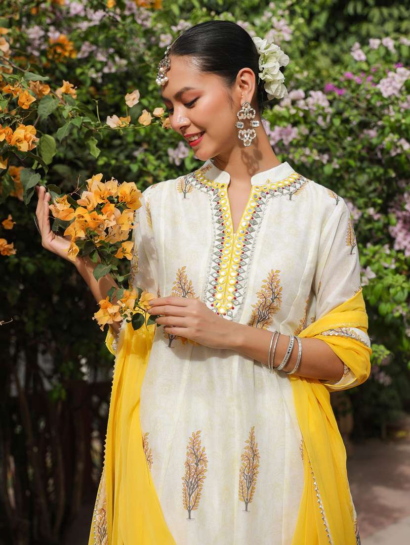 women three quarter sleeve anarkali kurta dupatta set - 21941549 - Standard Image - 2