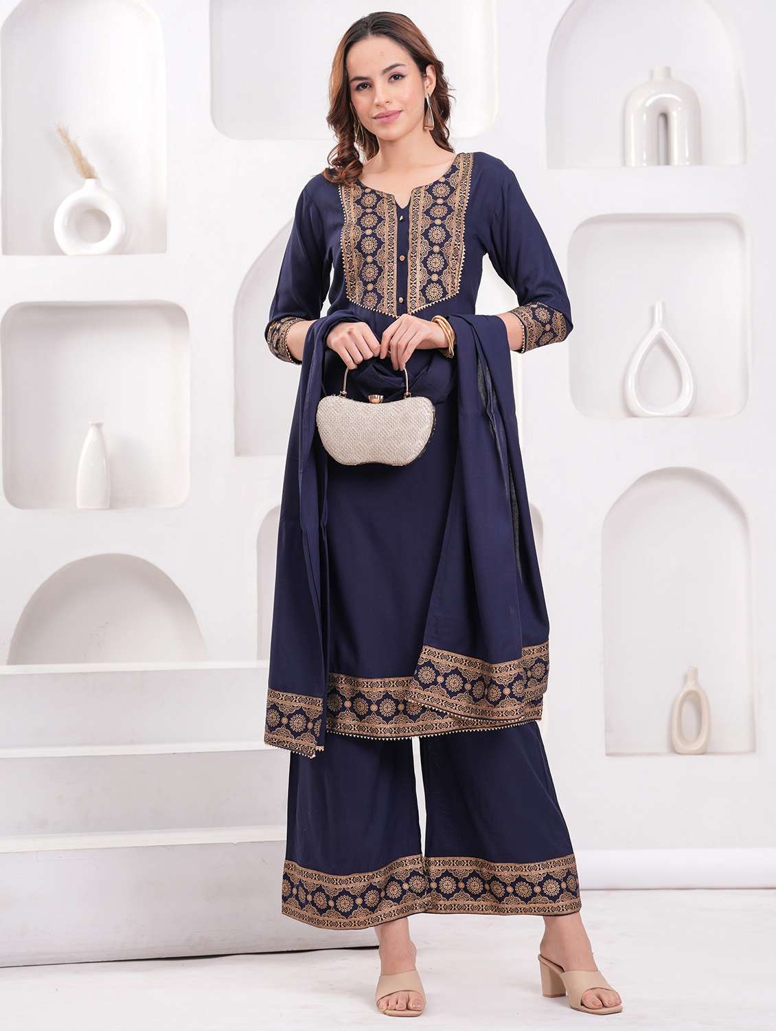 women three quarter sleeve kurta palazzo with dupatta set
