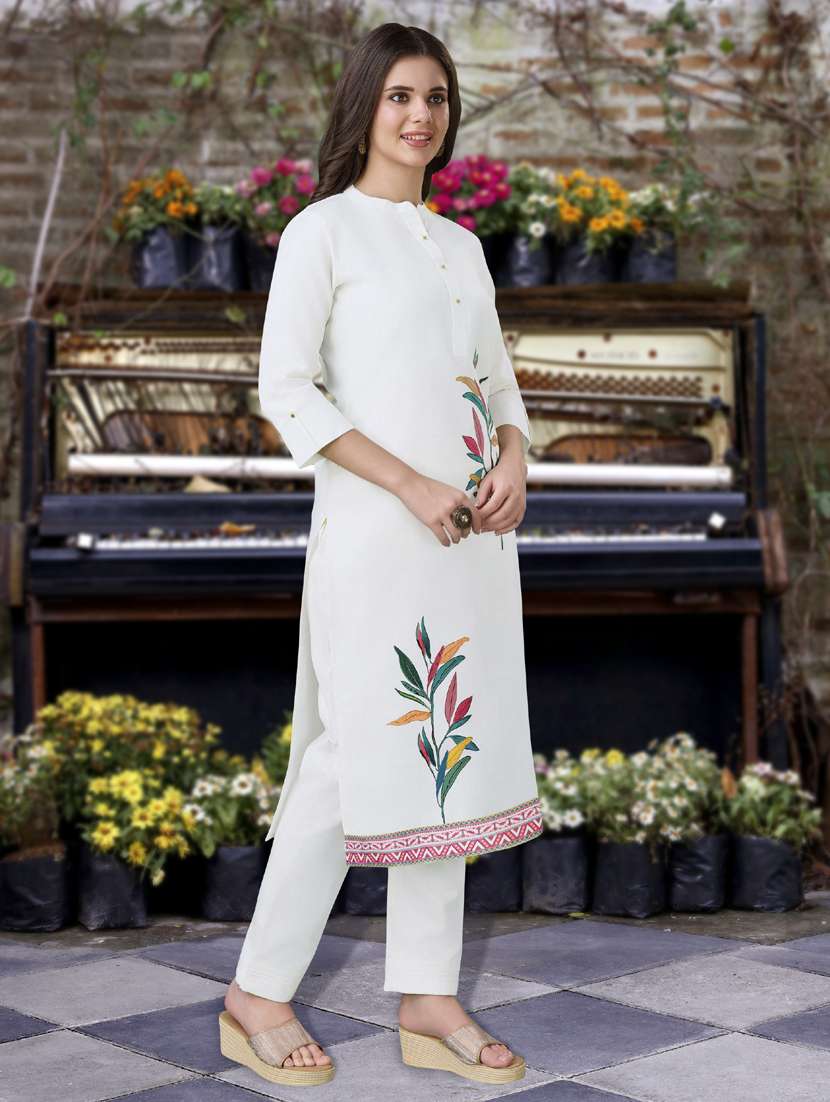 women three quarter sleeve kurta pant set - 21942014 -  Standard Image - 2