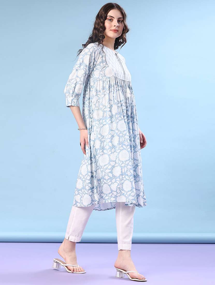 women three quarter sleeve flared kurta - 21942439 -  Standard Image - 2