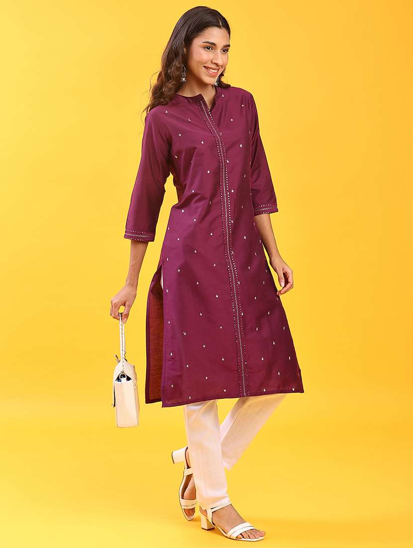 women three quarter sleeve straight kurta - 21942494 -  Standard Image - 2