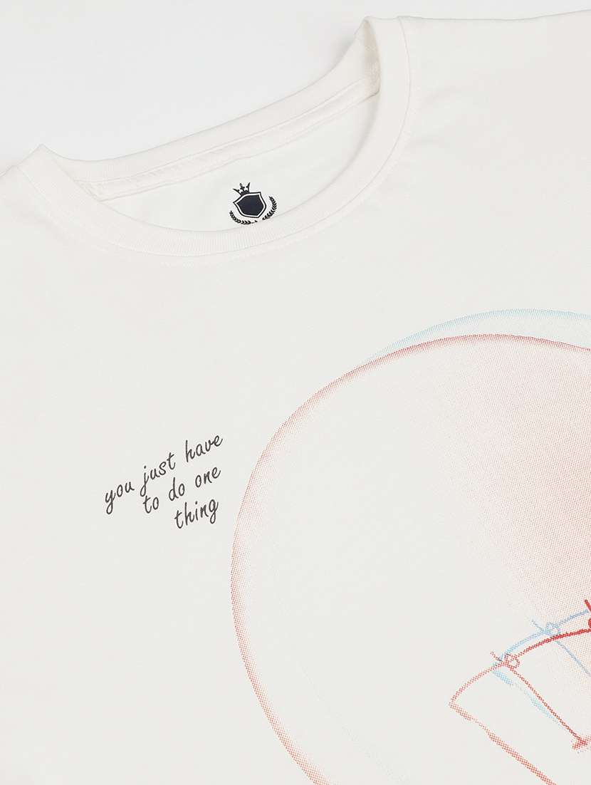 men front print round neck regular fit t-shirt - 21942979 -  Standard Image - 2