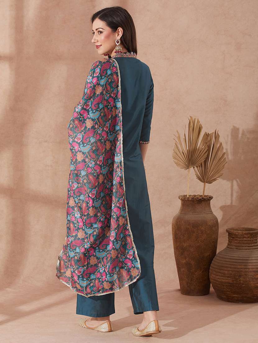 globus women teal embroidered v-neck straight kurta with trouser & paisely printed sequin lace dupatta festive set - 21943115 -  Standard Image - 2