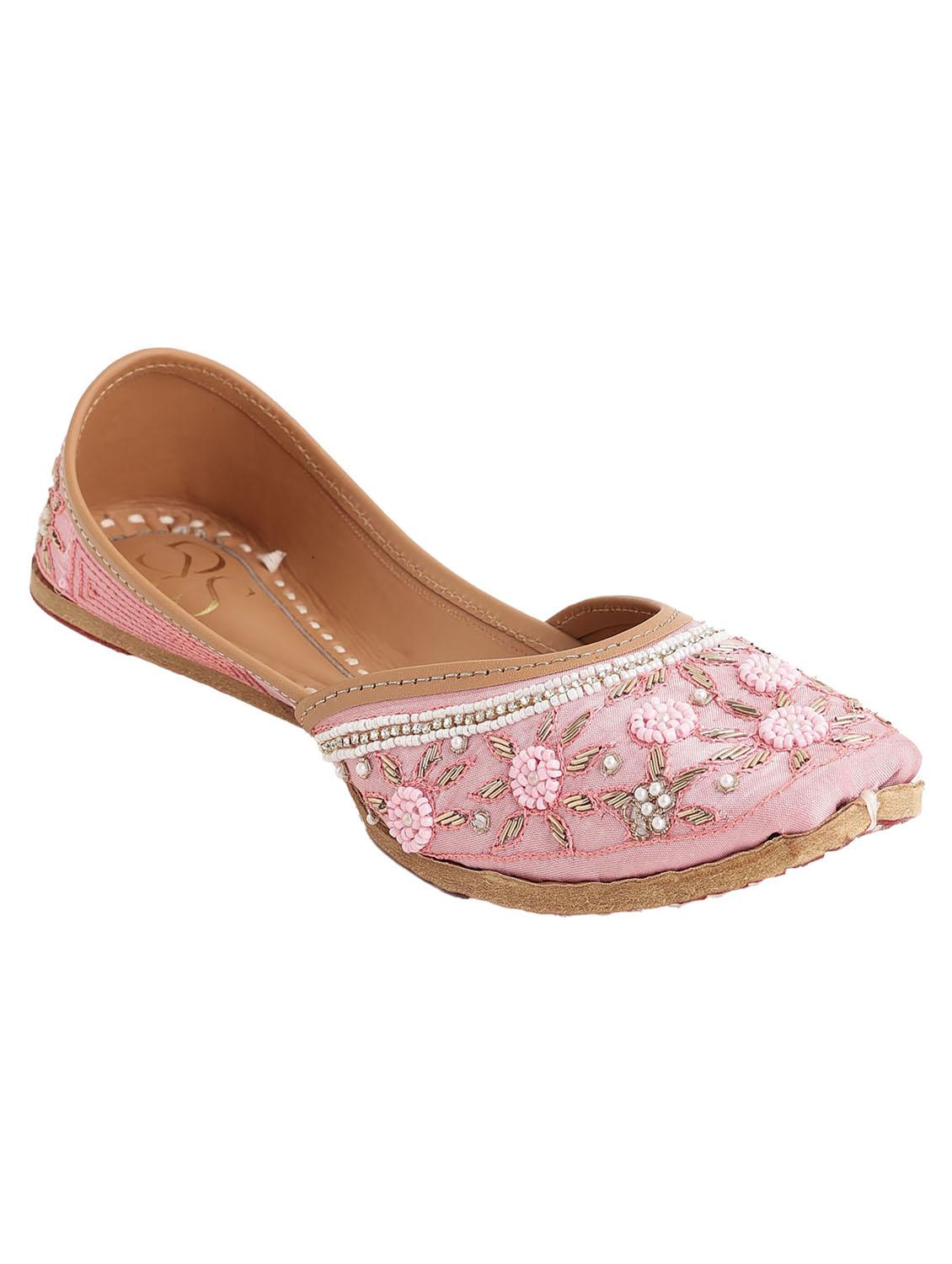 women embroidered slip on juttis - 21943246 - Standard Image - 2