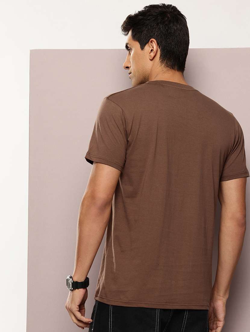 men front print round neck regular fit t-shirt - 21943482 - Standard Image - 2